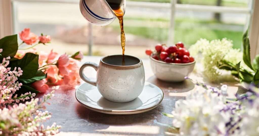 Best Tea for Bloating: 7 Herbal Teas | Trumeta